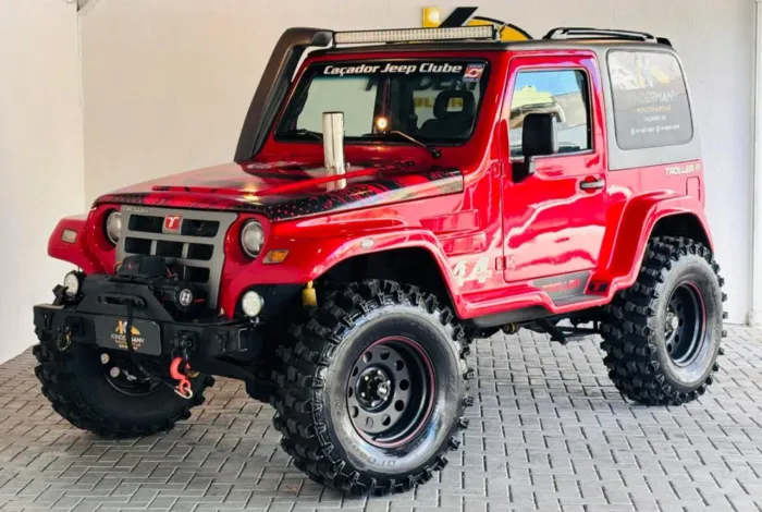 Troller T-4 4X4 3.0 TB Int. Cap. Rígida Diesel 2011