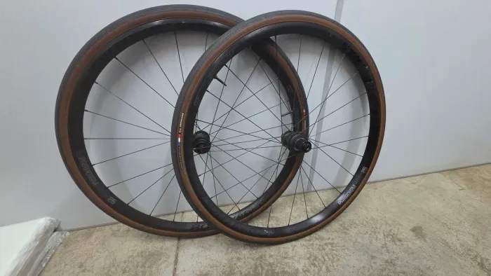 Rodas road(speed) ou gravel trek bontrager