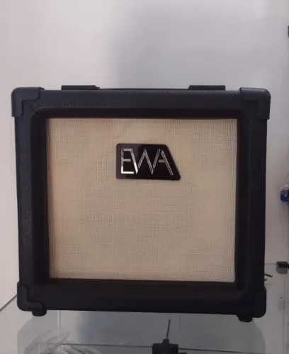 Cubo de guitarra EWA GT20