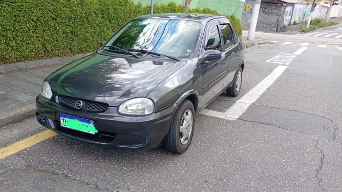 Chevrolet Corsa Sedan 1.0 MPFI 8V 71cv 4P 2002