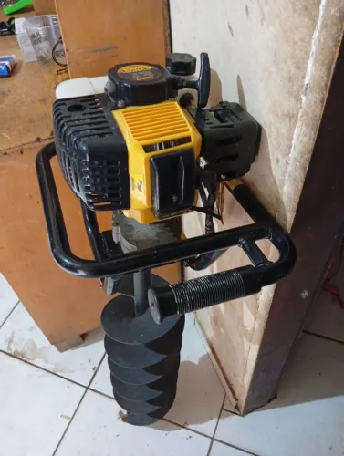 Furador de buraco novo