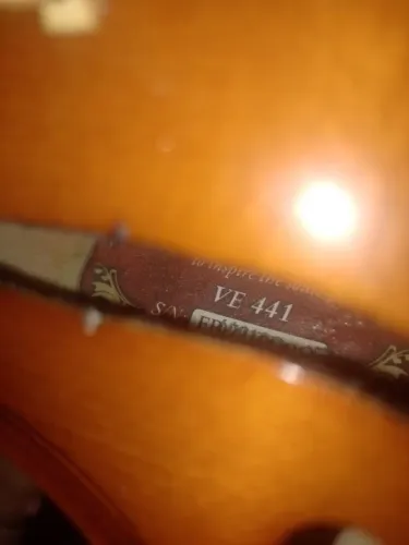 Violino 4/4 Eagle VE 441 ajustado luthier