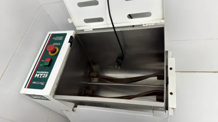 Masseira de pizza 25kg