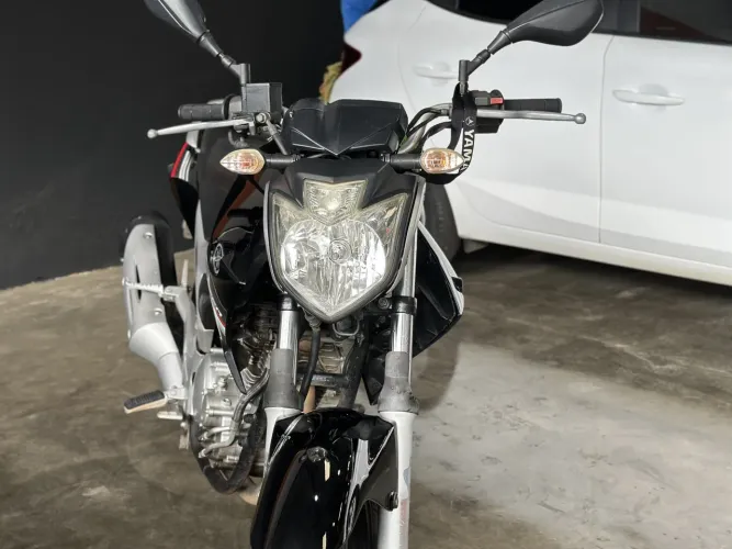 Yamaha Ys 250 fazer 2015