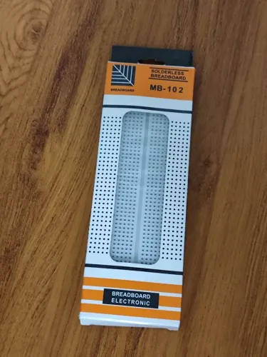 Protoboard MB-102