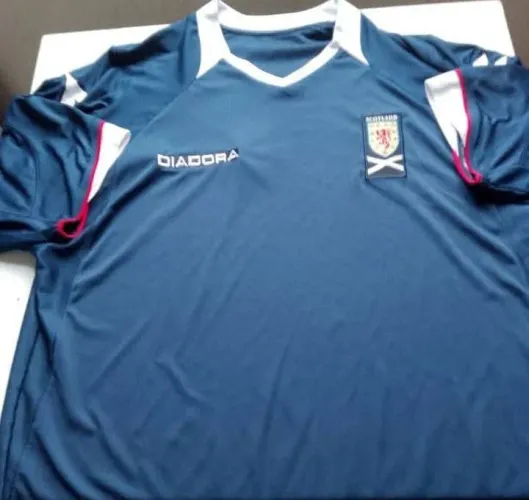Camisa da Escócia - Diadora