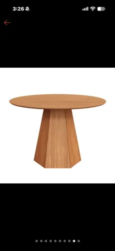 vendo mesa redonda na cor freijó