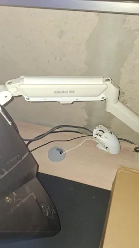 Braço articulado monitor zinnia nimbo 110 lacrado (foto do meu antigo)