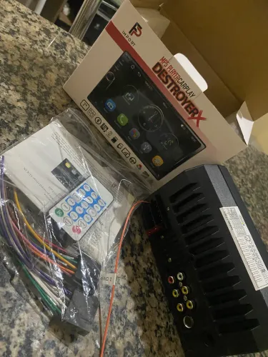 Multimídia nova na caixa