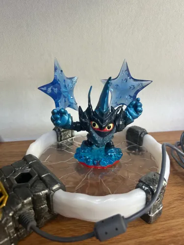 Lobstar - Skylanders