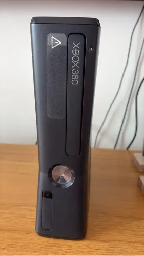 Xbox 360 slim