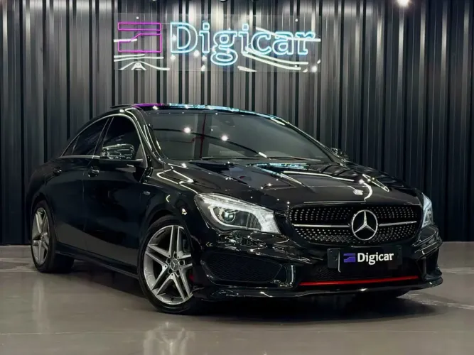 Mercedes-Benz CLA-250 Sport 4matic 2.0 16V 211cv Aut. 2015