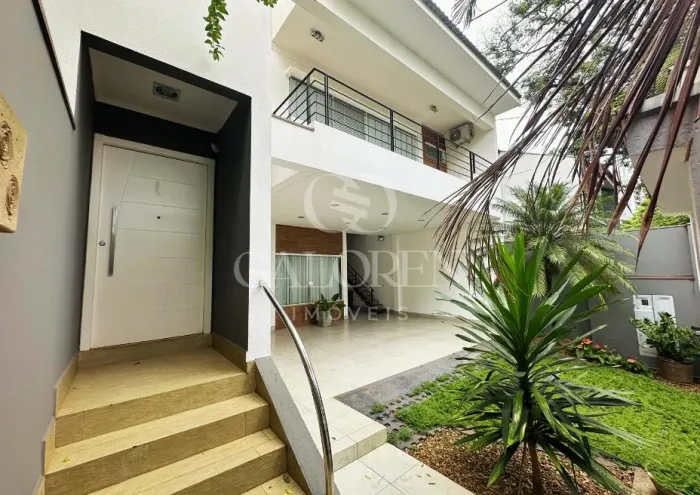 Sobrado Alto Padrão no JD Novo Horizonte em Maringá | 4 Suítes e 602m²
