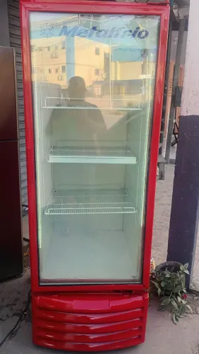 Vendo esse expositor metal frio 