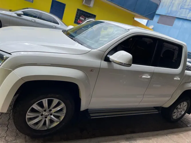 Volkswagen Amarok High.cd 2.0 16V TDI 4X4 Dies. AUT 2015
