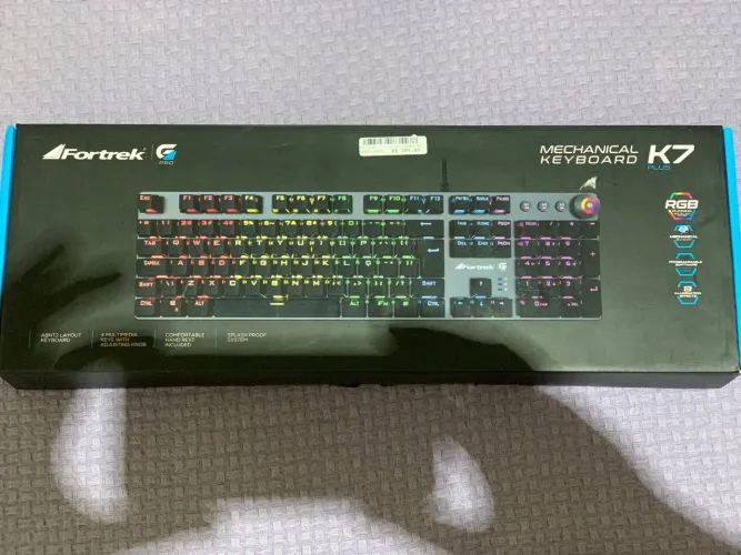 TECLADO MECÂNICO