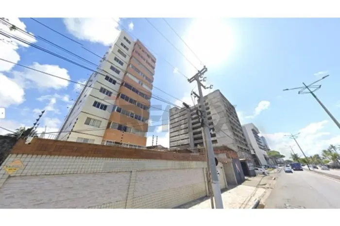 Apartamento na Avenida da Paz, vista para o mar! Com 3 quartos e 2 banheiros