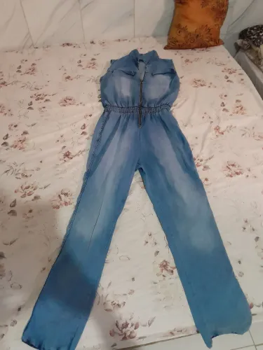 Macacão jeans longo, tamanho G
