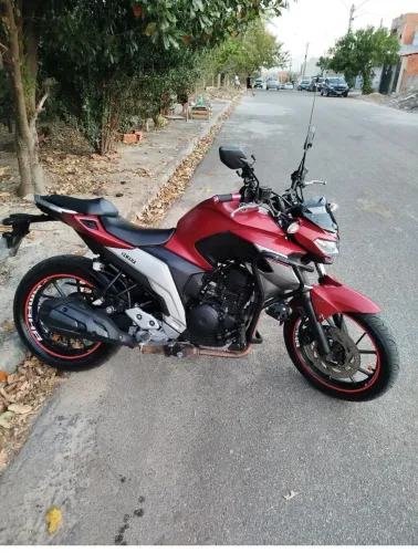 Fazer 250 revisada