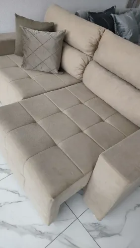 Sofá retrátil super confortável 