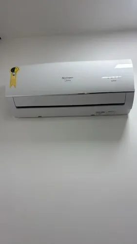 Ar-Condicionado Midea Springer - Manutenção Recente