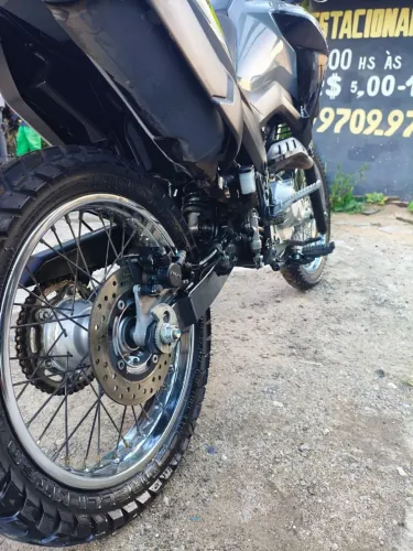 Vende-se bros 160, único dono.