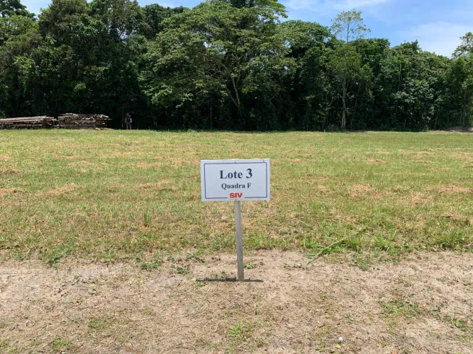 Terreno na Riviera de São Lourenço com 700m no modulo 15