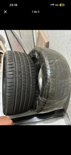 Pneus 285/45/22