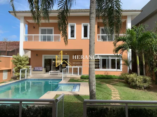 Incrível casa duplex no condomínio Maramar, excelente acabamento !!