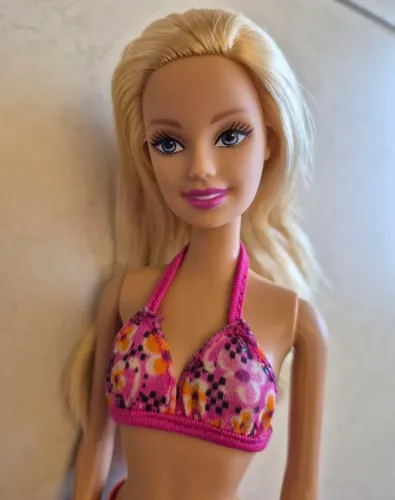 Barbie Merliah Summers - filme "Barbie em Vida de Sereia" - Mattel, 2010