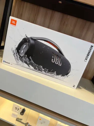 BOOMBOX 3