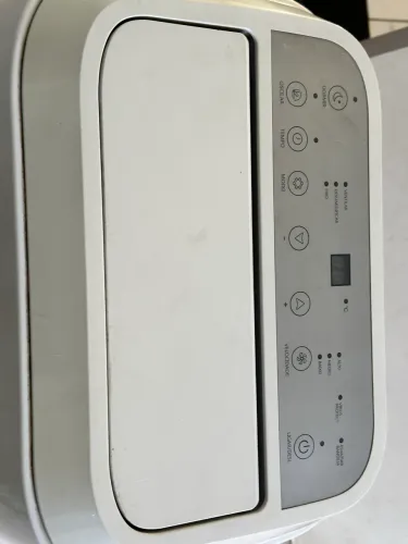 Ar-Condicionado Portátil Philco 12.000 BTUs - Funcionando