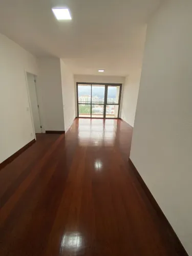 APARTAMENTO PARA LOCAÇÃO NA BARRA DA TIJUCA