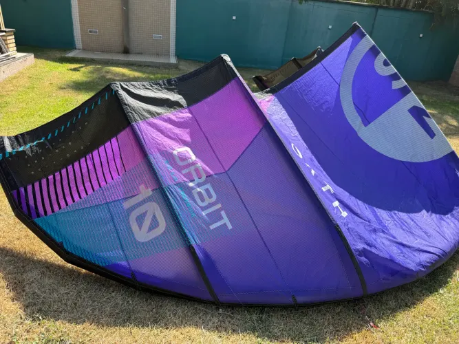 Kite North Orbith 2026 10m + Barra Navigator 2026