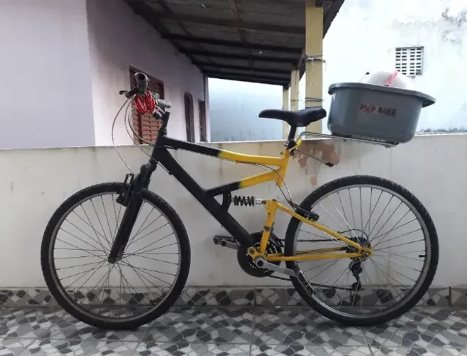 Bicicleta moutain bike full suspension aro 26