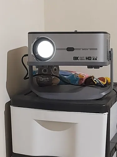 Projetor Bettdown AC 1056 com 17000 lumens