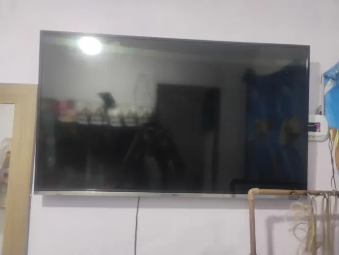 Tv smartv com defeito