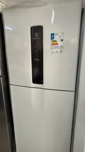 Geladeira Electrolux de 410L Frost free nova na caixa 