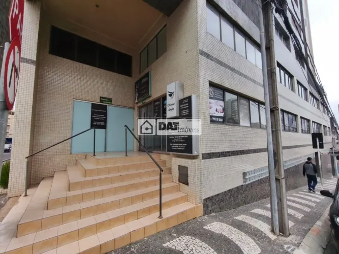 Sala Comercial Para Locação No Centro