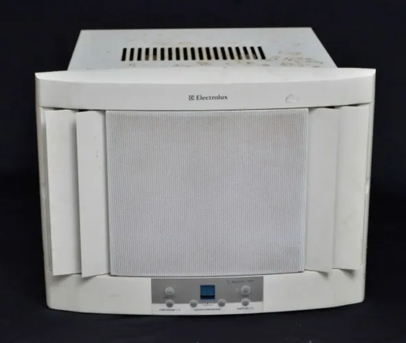 Ar condicionado 220v 7500btus Classificação A gelando