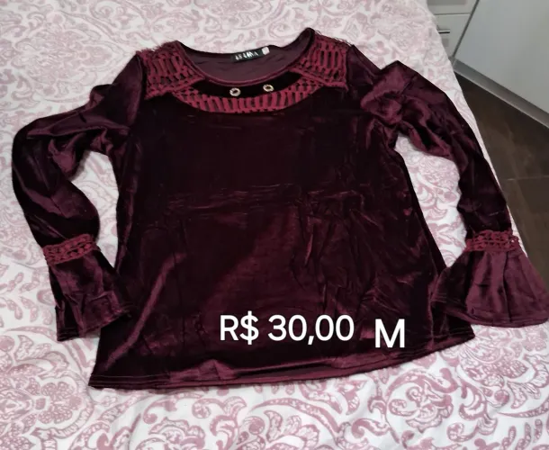 Blusa aveludada 