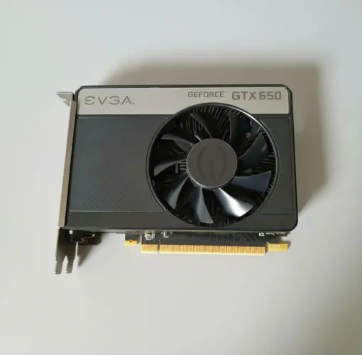 Placa de vídeo GTX 650 1Gb