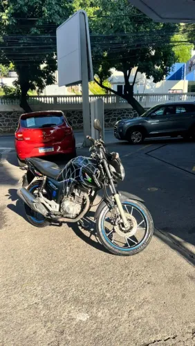 Vendo moto boa pra trabalha, passear ou viajar!!