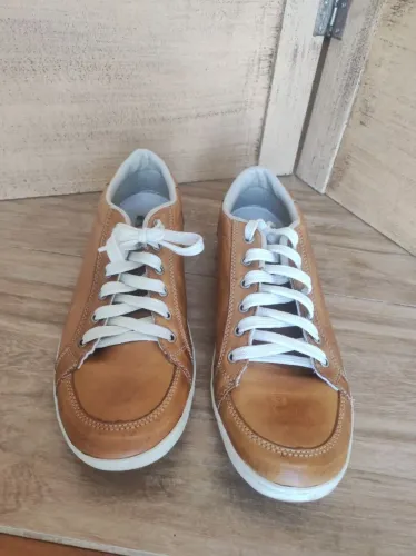 Tênis casual Metropolitan