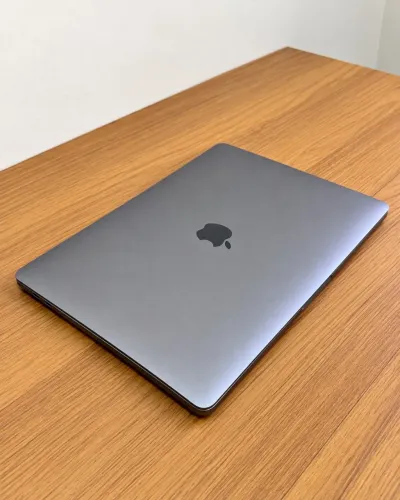 MacBook Pro M2 2022 ? 13,3? | 512GB | 8GB RAM | IMPECÁVEL
