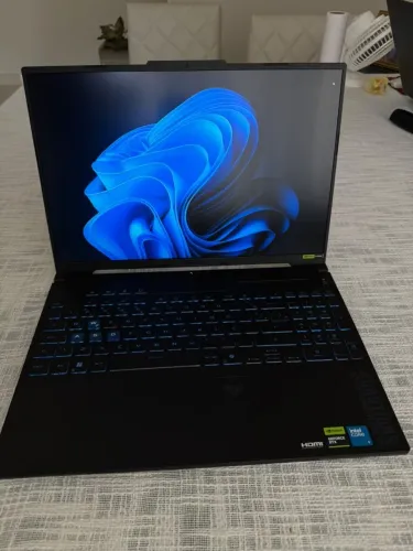Notebook Gamer ASUS TUF F16 SEMINOVO, RTX 4050, Core 5 210H, 8GB RAM DDR5