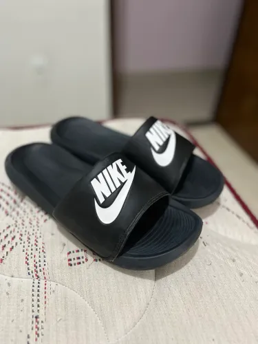 Chinelo Nike 