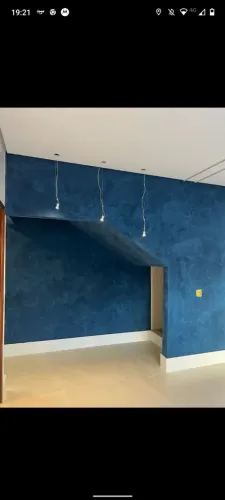 Pintor profissional disponível para agora 
