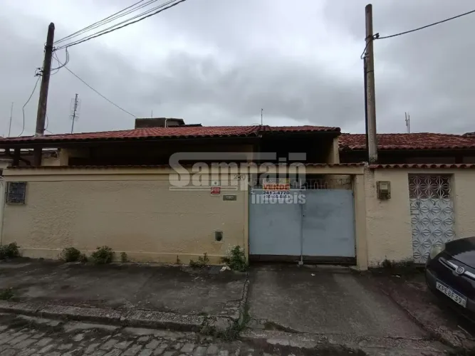 Casa linear na Rua Soldado Olímpio Borges, em Campo Grande, com 144m²
