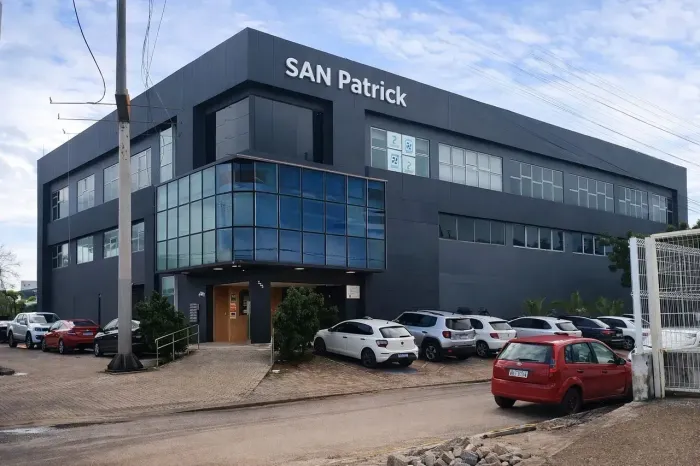 Salas comerciais de 80m², com copa e banheiro para alugar no Empresarial San Patrick Inte